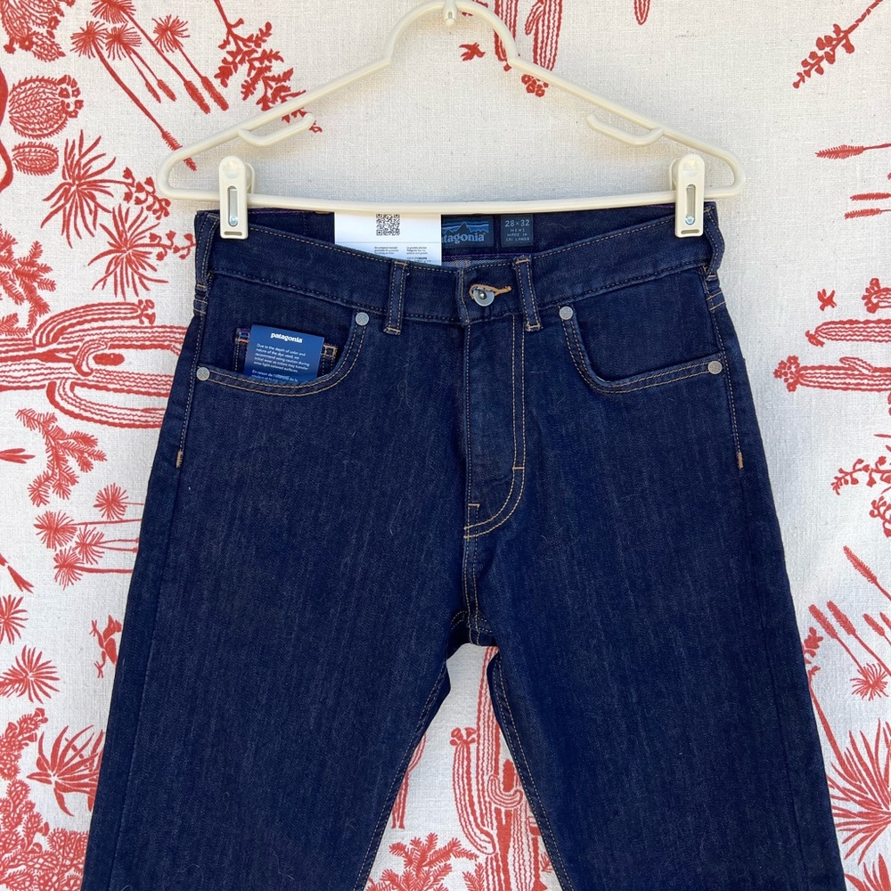 NWT Patagonia Men’s Straight Fit Jeans Sz 28